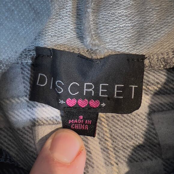 Discreet Button Flannel Shirt Hoodie Woman S Blue Plaid Drawstring Cozy Cuddle - Picture 2 of 10